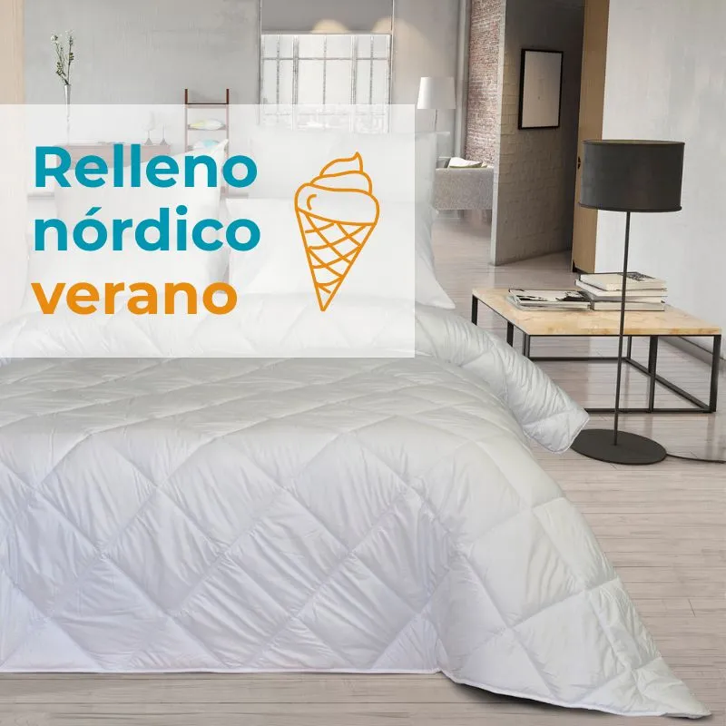 Relleno nórdico verano sobre una cama en una habitación de inspiración nórdica - Algodonea
