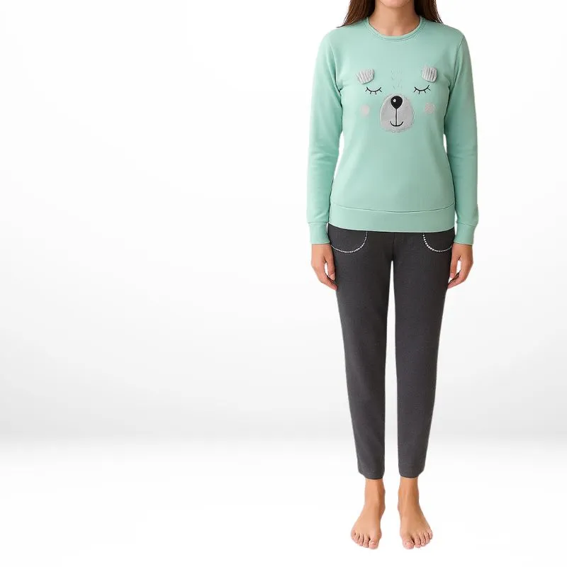 Pijama de invierno turquesa con bolsillos